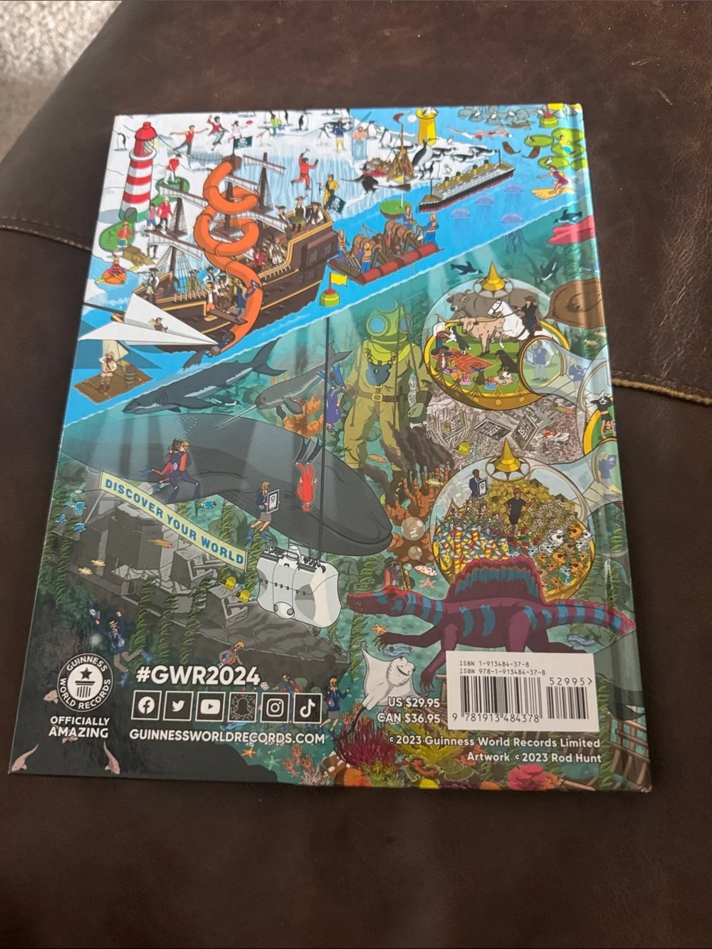Kids Book - Guinness World Record Book 2024